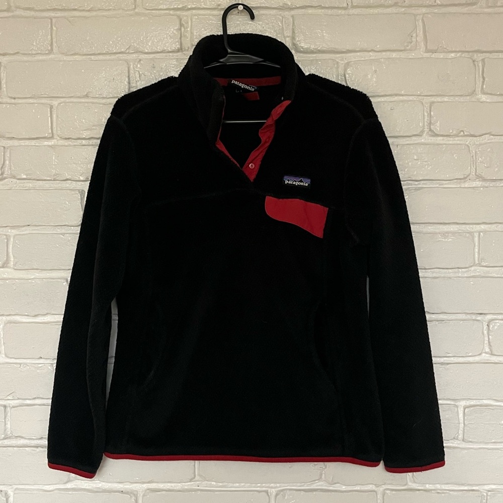 Women’s Patagonia sweater